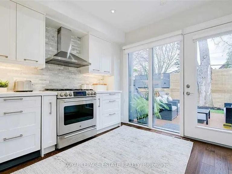 10 Kent Rd — Photo 7