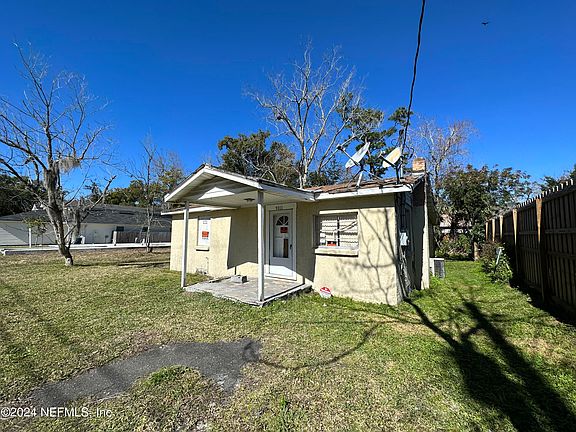 2nd image of 9011 COCOA Avenue