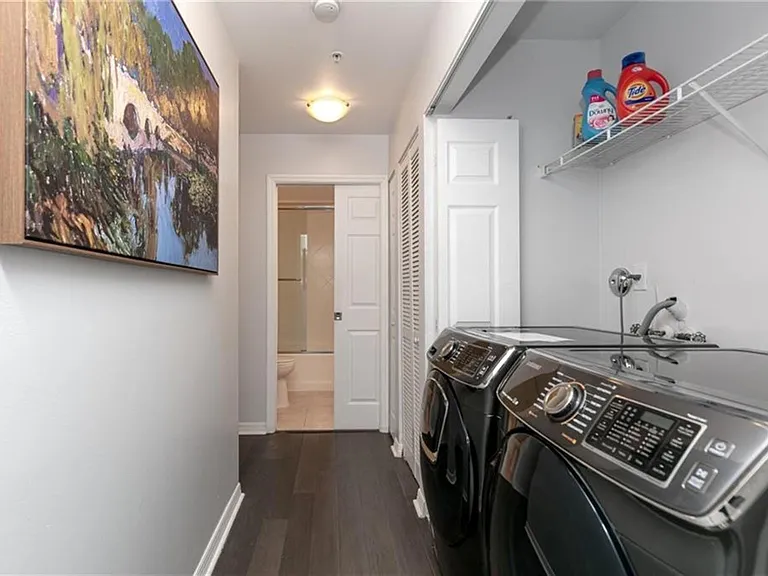 233 S Federal Hwy #203 — Photo 18