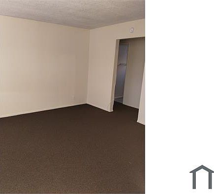5th image of 1038 W 104th St