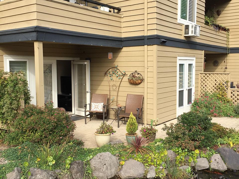Double patio area