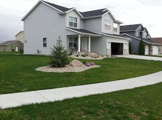 6238 Martens Way S, Fargo, ND 58104