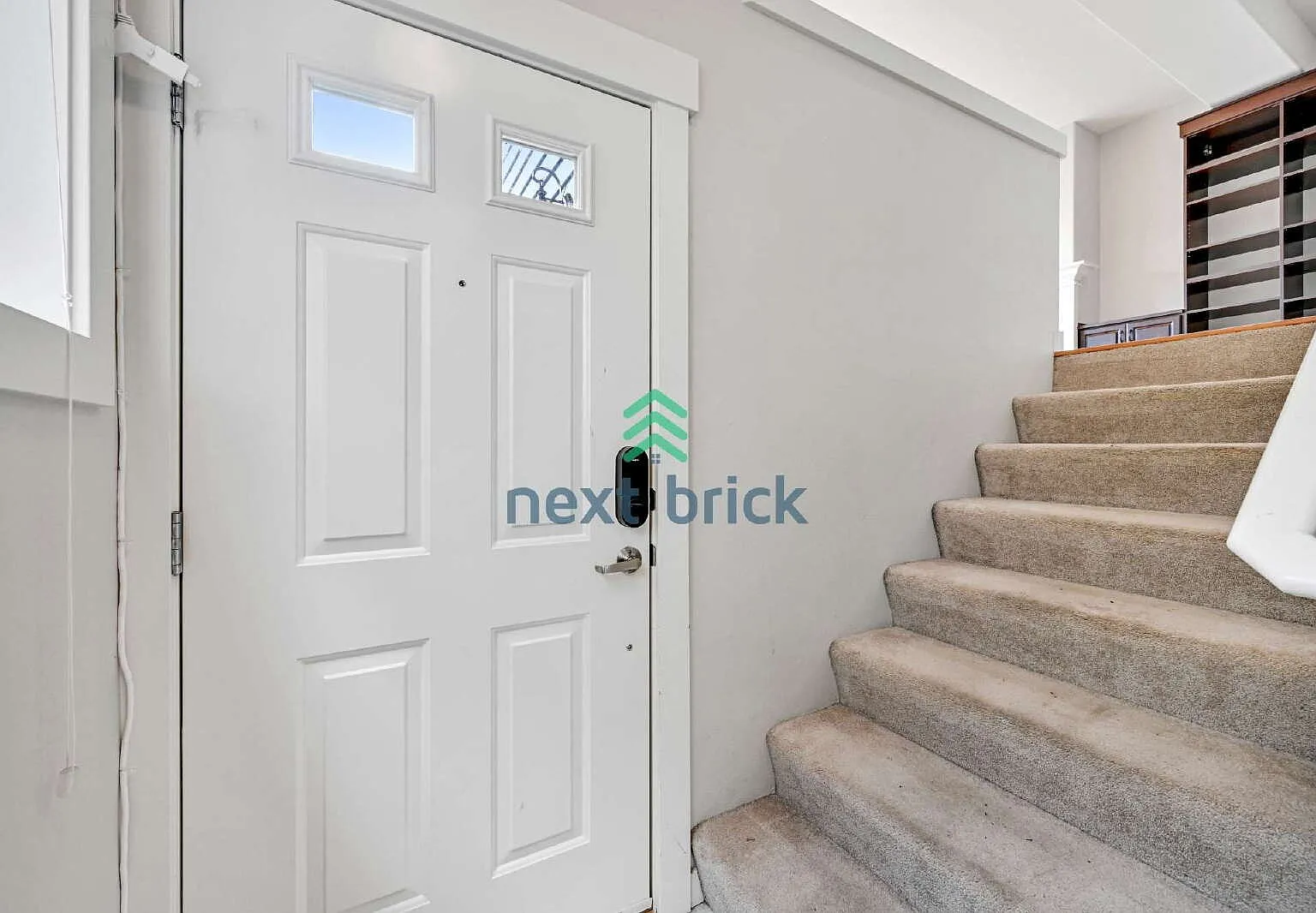 "Spacious 3-Bedroom Retreat with 3.5 Baths in Issaquah - 1,707 Sq. Ft. of Comfort!" — Photo 3