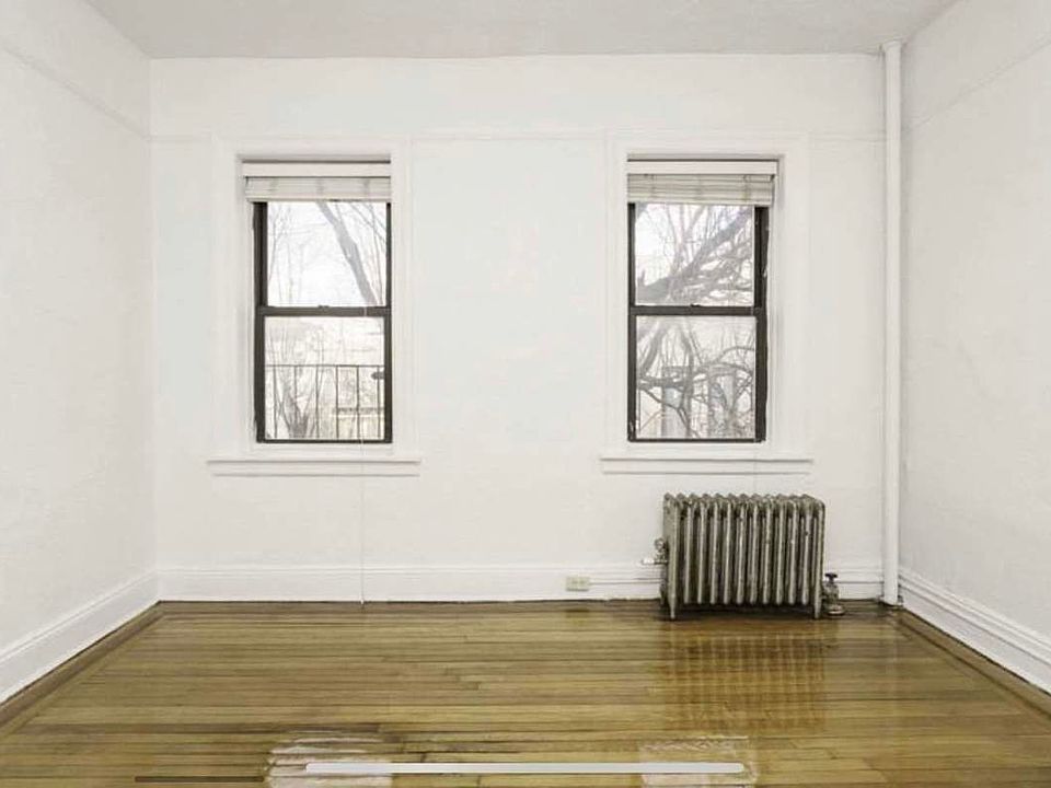 2nd image of 261 Gates Ave APT 3C