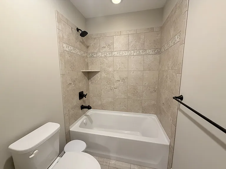 3137 Broadstone Dr — Photo 21