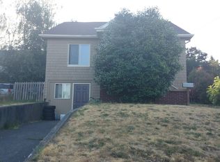 3246 13th Ave W, Seattle, WA 98119