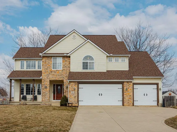 36 Waters Edge Ln, Centerburg, OH 43011