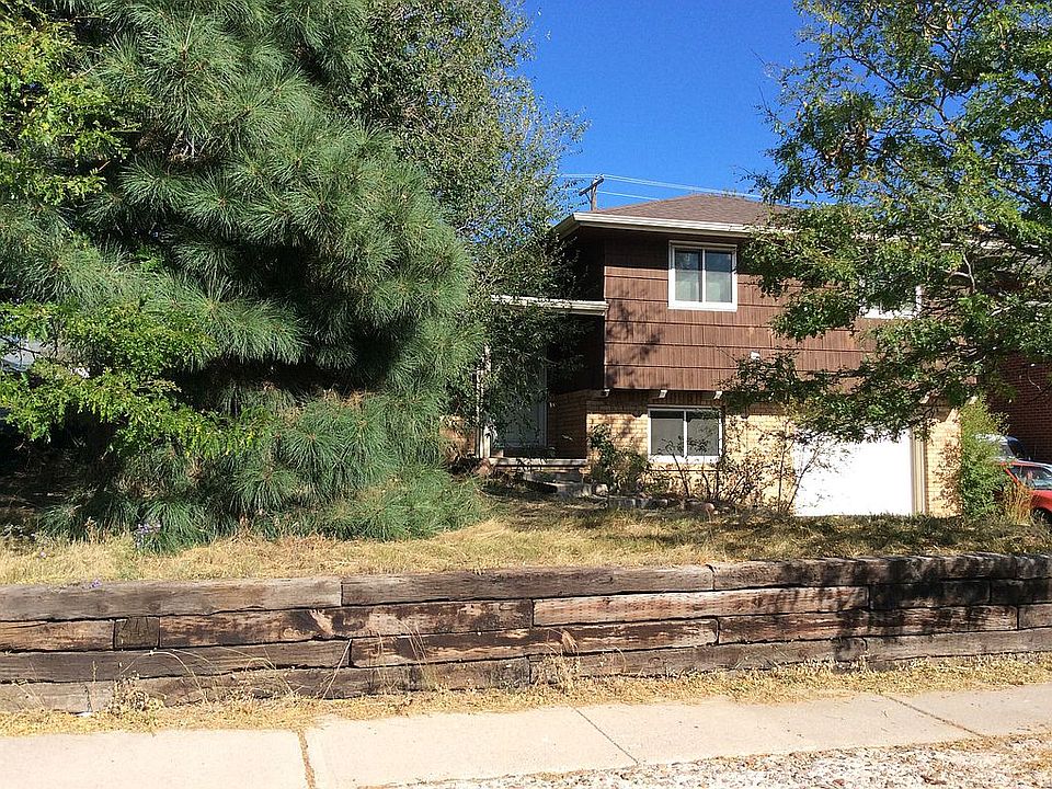2nd image of 2019 N Circle Dr