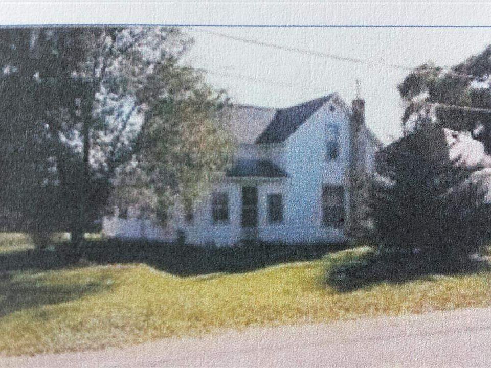 2nd image of 103 10th Ave SW