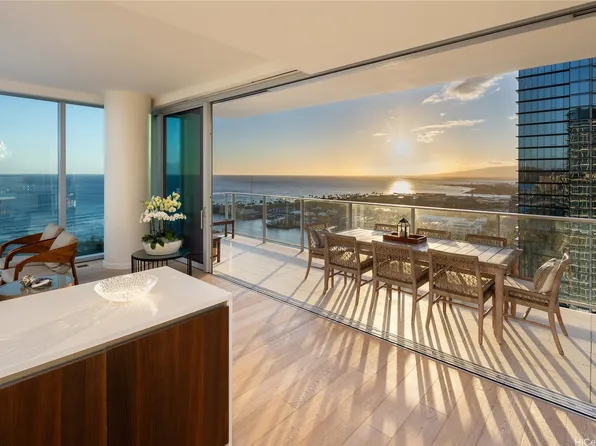 1118 Ala Moana Blvd APT 2801, Honolulu, HI 96814