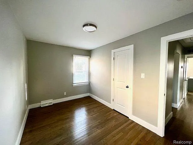 3912 Coolidge Hwy — Photo 12