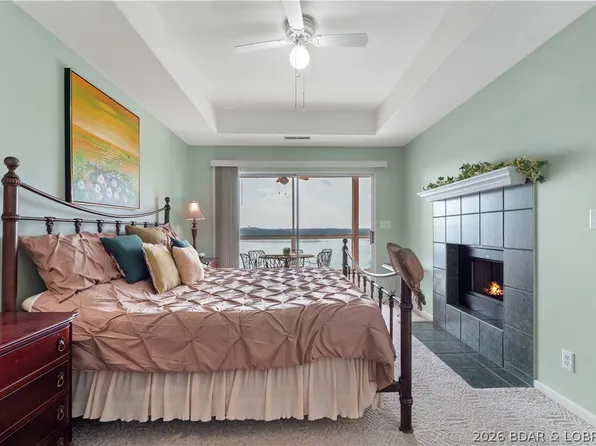 116 Emerald Bay Dr #2C, Lake Ozark, MO 65049