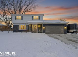 16845 Tremlett Dr, Clinton Township, MI 48035