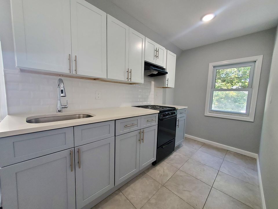 1st image of 10 N 18th St #3A