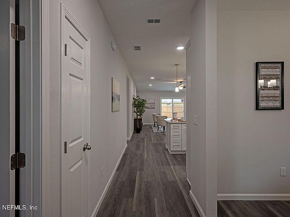 2nd image of 985 NOAH Road