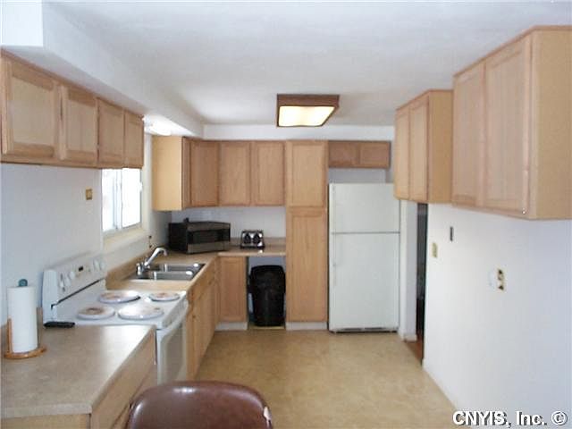 1st image of 99 Bayberry Cir