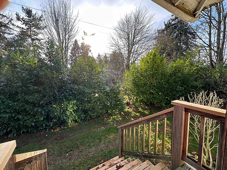 390 Grow Ave NW — Photo 8