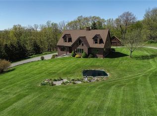 6160 Grimble Rd, Canandaigua, NY 14424