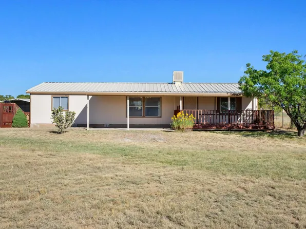 22 Angelina Ct, Moriarty, NM 87035