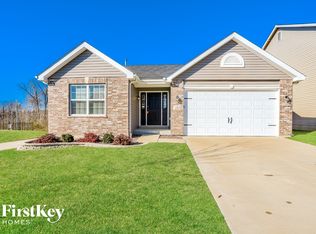 283 Cambridgeshire Ct, Saint Peters, MO 63376