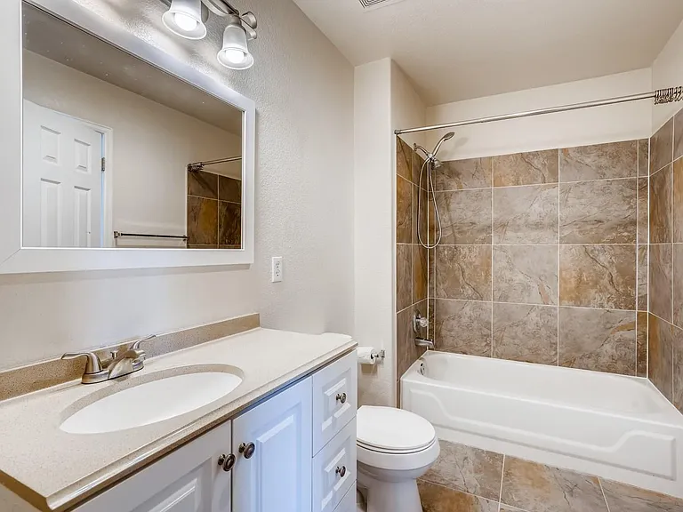 4818 Benton St — Photo 20
