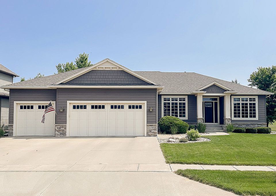 1st image of 6700 S Whitechurch Cir