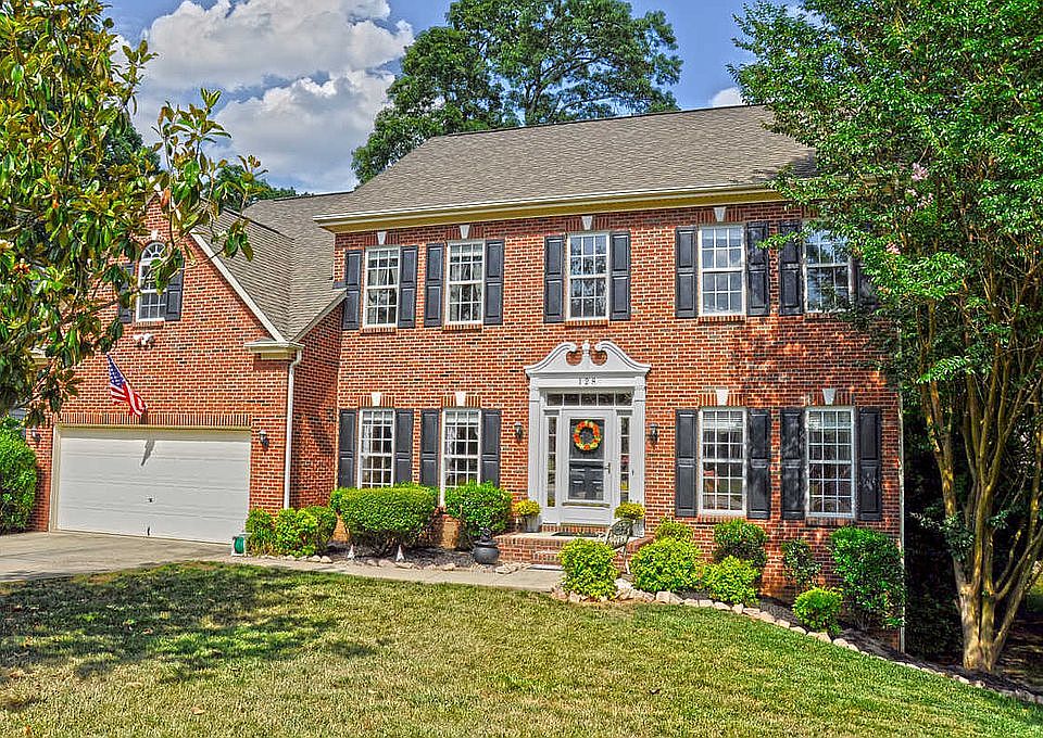 1st image of 128 Pamlico Ln