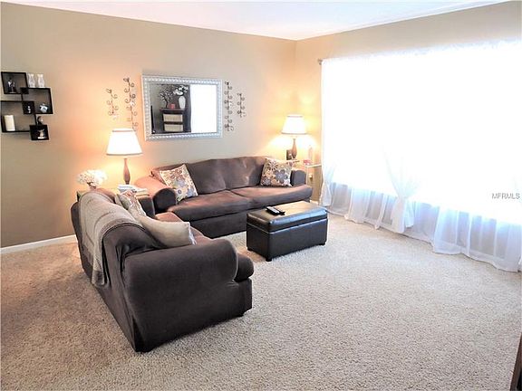 4th image of 113 Hillcrest Dr