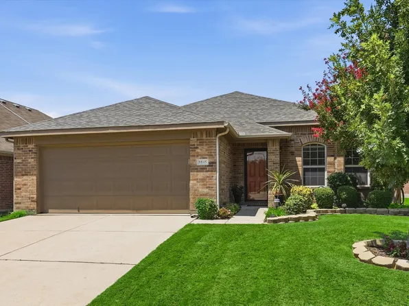 8845 Golden Sunset Trl, Fort Worth, TX 76244