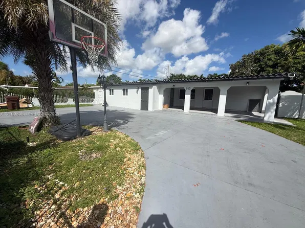 915 W 65th St #A, Hialeah, FL 33012