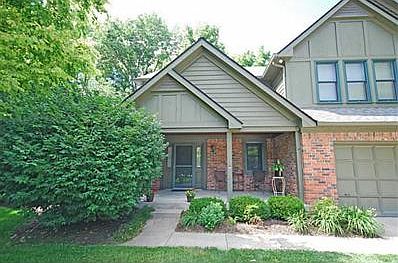 3rd image of 214 Berkshire Ln