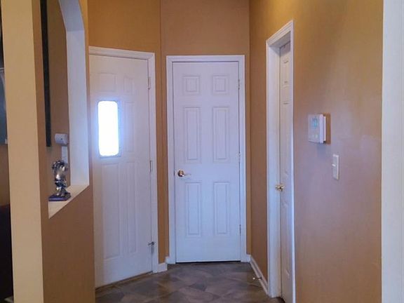 2nd image of 1583 E 56th Ave