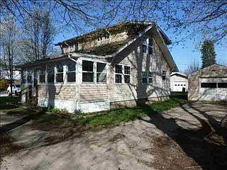 1st image of 305 College Ave