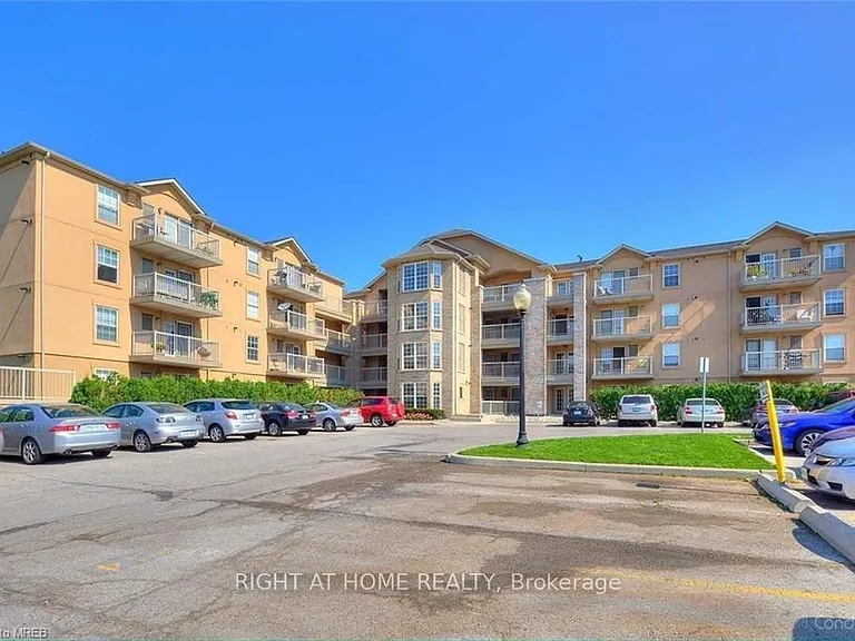 1460 Bishops Gate #310 — Photo 1
