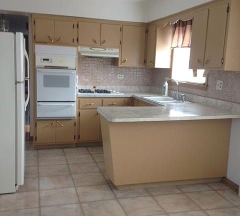 2nd image of 5133 W Montrose Ave #2