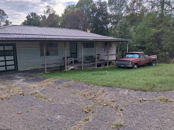 2700 N Calhoun Hwy, Grantsville, WV 26147