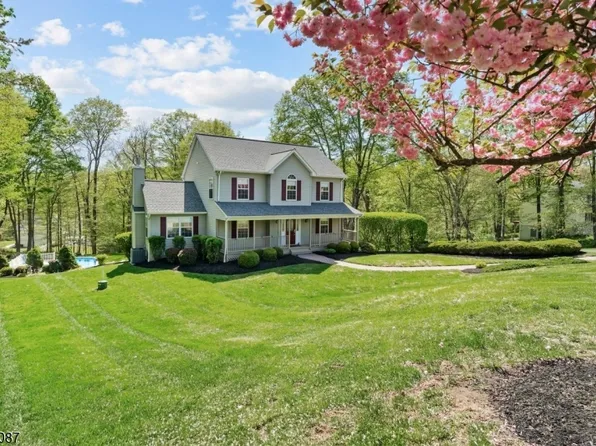 1 Fieldstone Trl, Byram Twp., NJ 07871