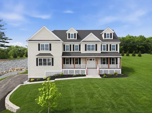 16 Couture Way, Middleton, MA 01949