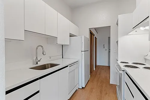 Maplewood Apartments Photo 1