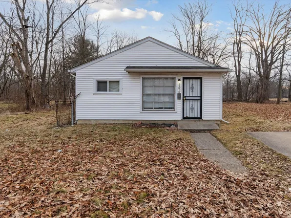 15818 Burgess St, Detroit, MI 48223
