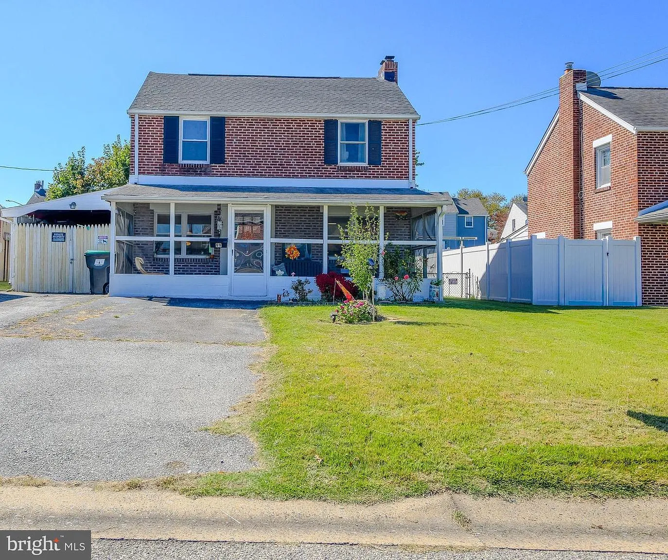 99 Jackson Ave photo 1