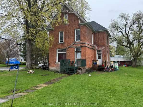 109 Adelaide St, Leeds And The Thousand Islands, ON K0H 2N0