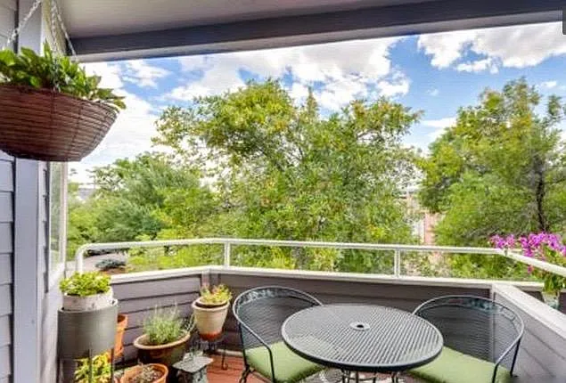 1529 Spruce St #8 — Photo 21