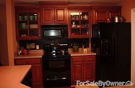 Kitchen. : Refrigerator conveys.