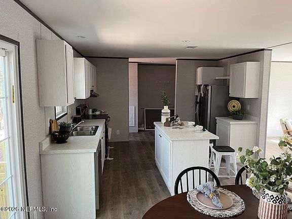 5th image of 3966 MUSTANG Road