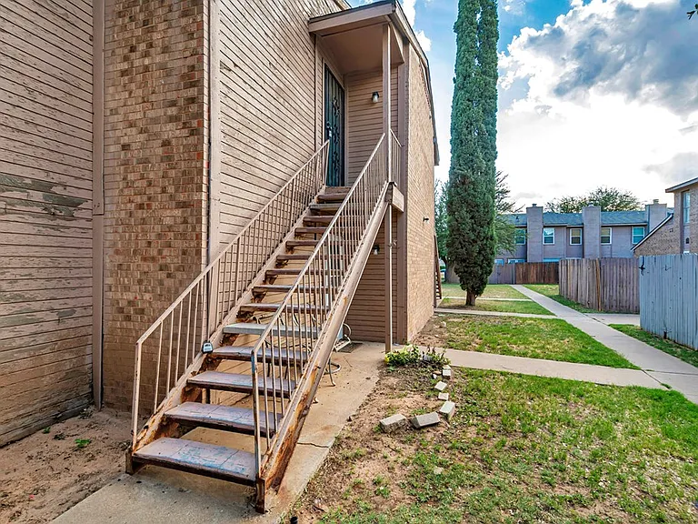 4700 Boulder Dr #1206 — Photo 2