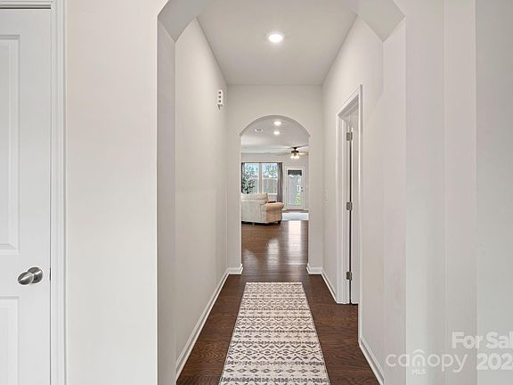 2nd image of 4041 Whipcord Dr