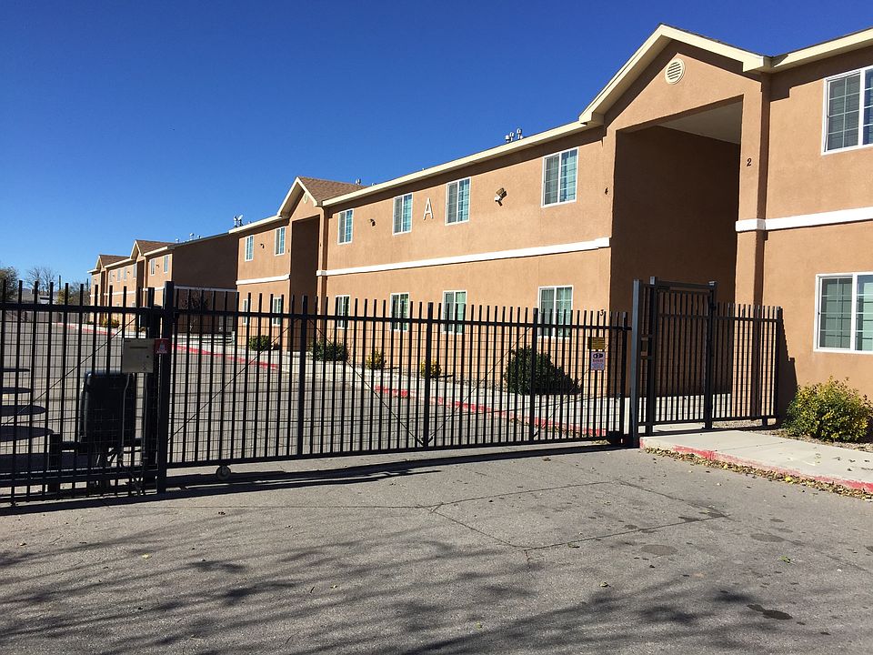Gated community with 16 apartments