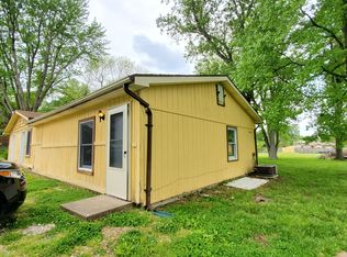 5112 Martin Rd APT C, Newburgh, IN 47630