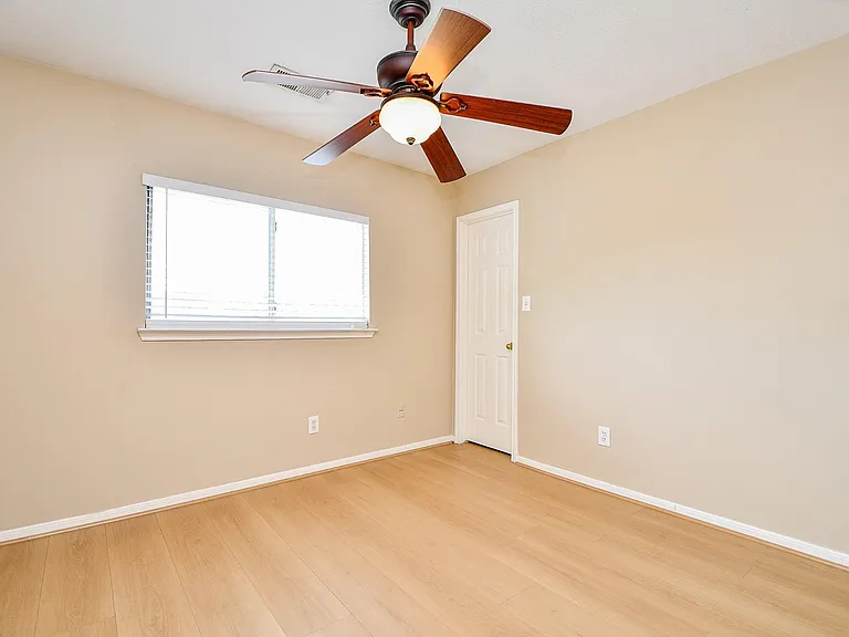 11707 Turtle Lake Dr — Photo 22